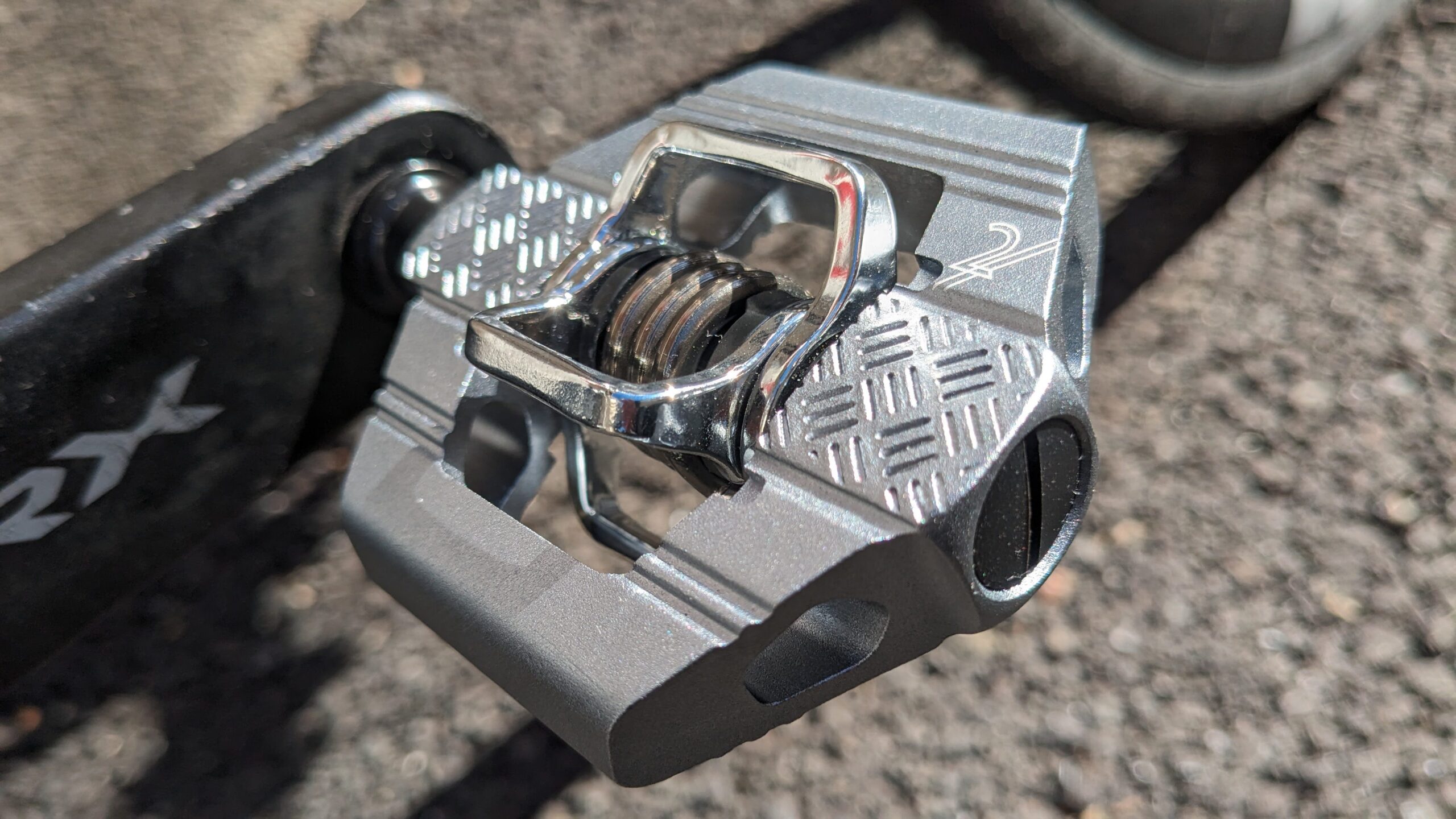 幅広い人にオススメ出来るペダル Crankbrothers Candy2＋トラクション