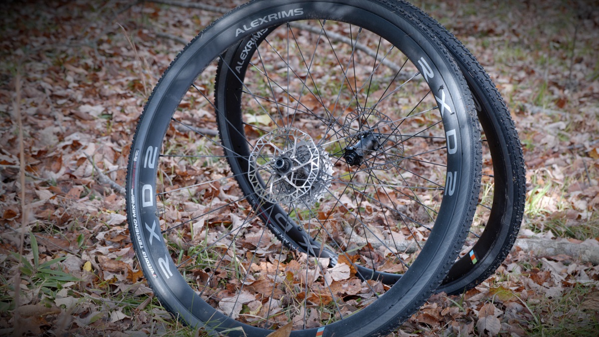 Alexrims（アレックスリムズ） 軽量アルミ製ディスクロードホイール