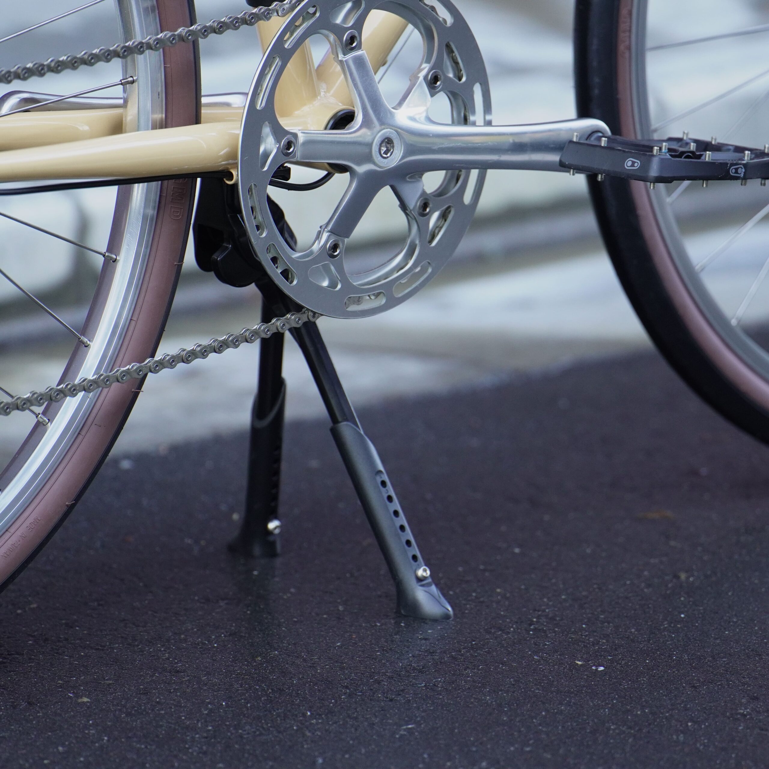 センターマウントダブルレッグキックスタンド｜｜cycledesign｜ライト