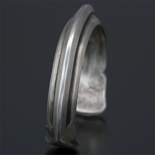 ブラックフット族 James Faks #0 トライアングルワイヤー チェイシング