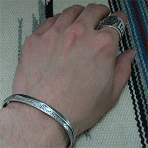 ナバホ族 マイケルローアンホース バングル NAVAJO 『BANGLE （Michael