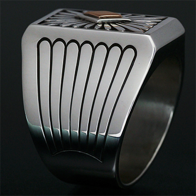 ナバホ族 Howard Nelson 14K サンバースト 長方形 Box リング 23号