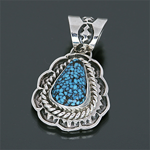 ナバホ族 Kevin Ramone キングマン スタンプ ペンダント 【送料無料】