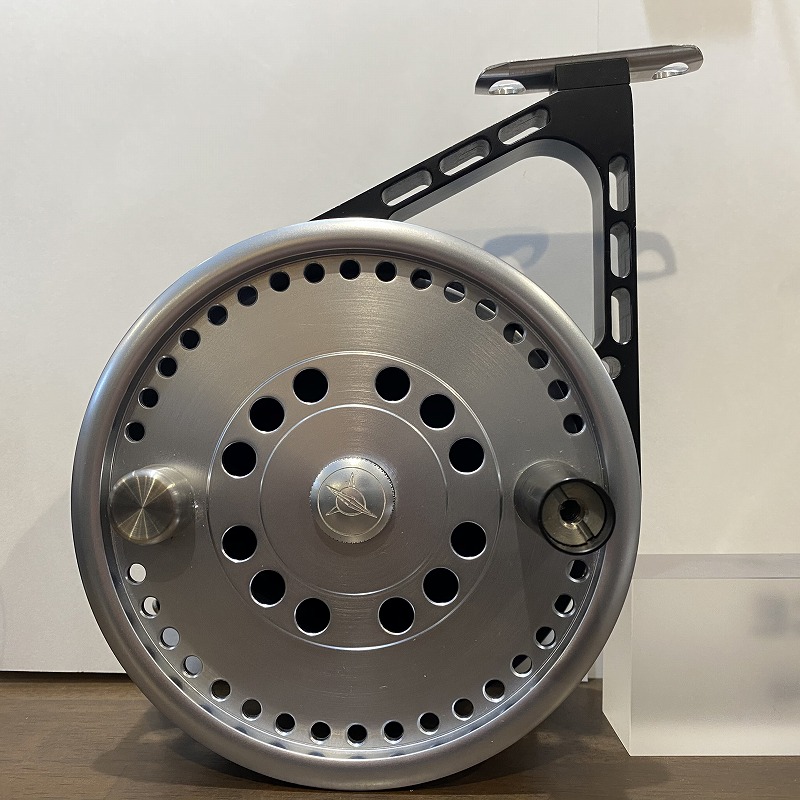 STEEL FIN] PELAGIO 5 3/4″ Fly Reel (USED) | 北海道フィッシング