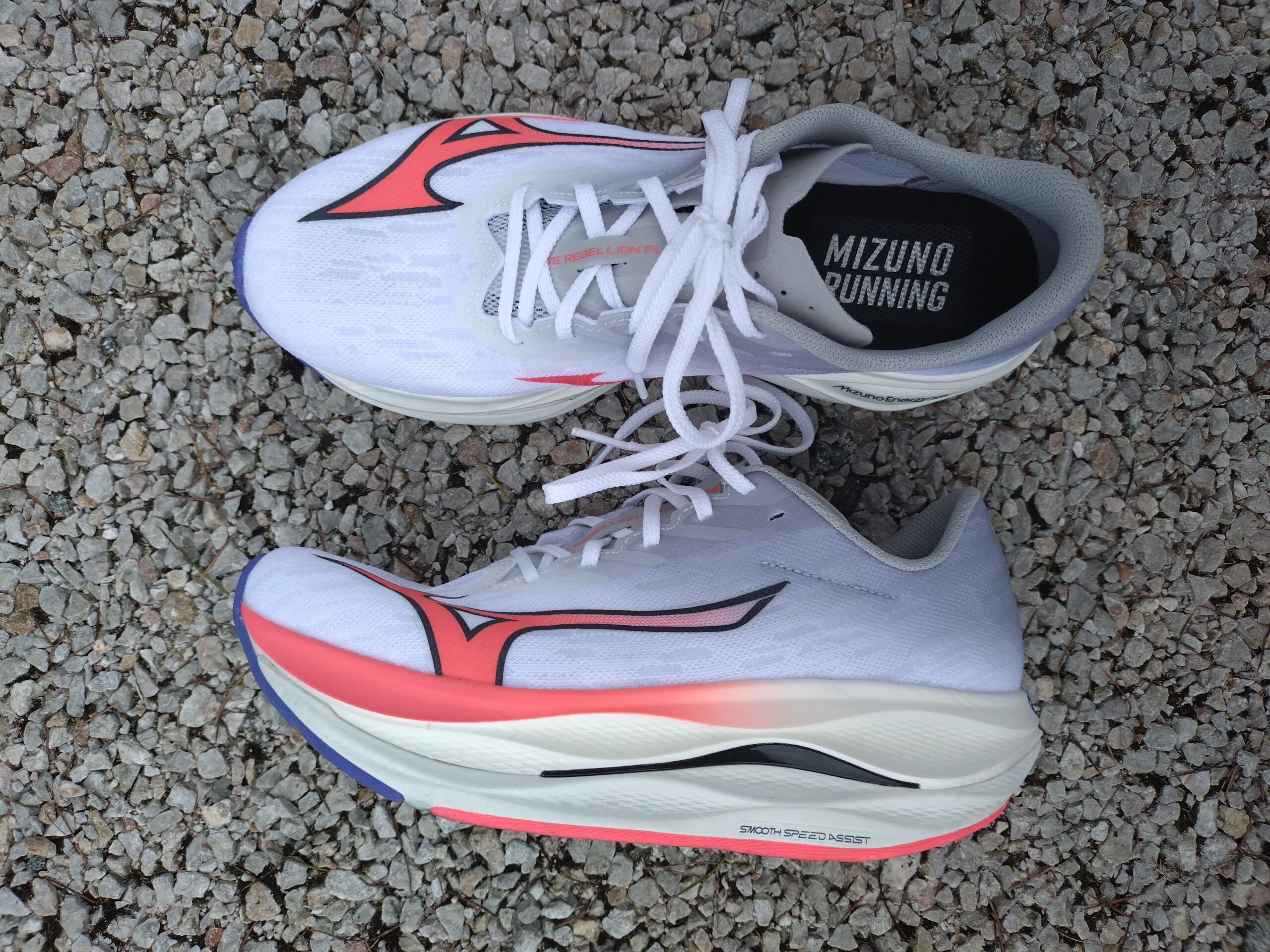 レビュー〉サブ3.5生産機？サポート特化のレースシューズ「ウェーブ