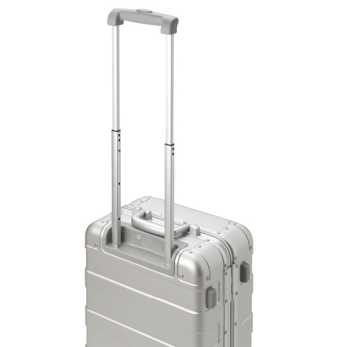 1-3泊] 無印 アルミハードキャリーケース 34L アルミニウム 4輪 MUJI