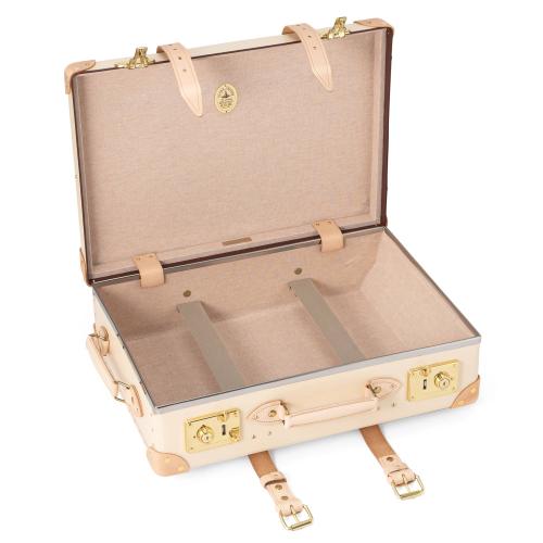 1-3泊]グローブ・トロッター サファリ 34L アイボリーホワイト 2輪