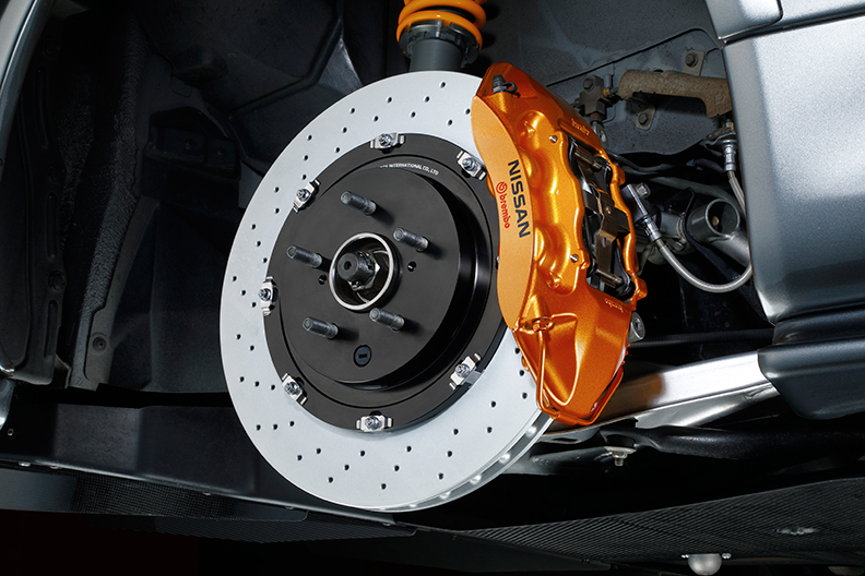 スカイラインGT-R BNR34 CRS用 NISSAN GT-R純正ブレーキキット - RYUKI