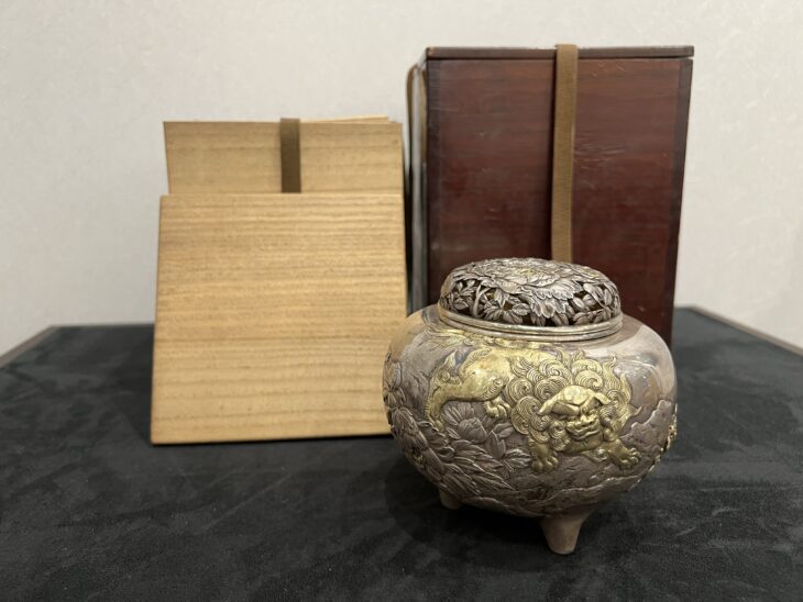 銀製 獅子図 香炉』 ｜骨董品買取 緑和堂