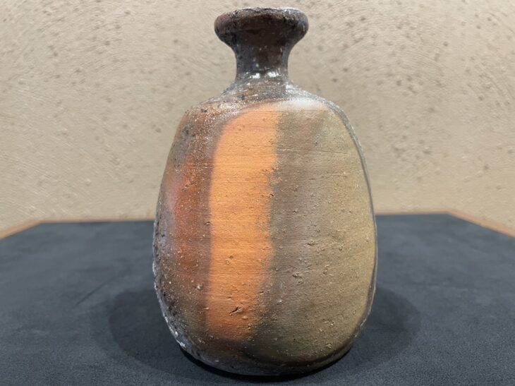 金重晃介 作『備前 徳利』 ｜骨董品買取 緑和堂