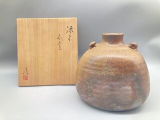濱田 庄司 作『鐡絵 湯呑』 買取価格相場｜骨董品買取 緑和堂