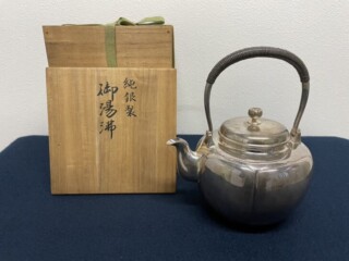 純銀製 湯沸し 銀瓶 煎茶道具 古美術 純銀製 湯沸し 銀瓶 煎茶道具 古