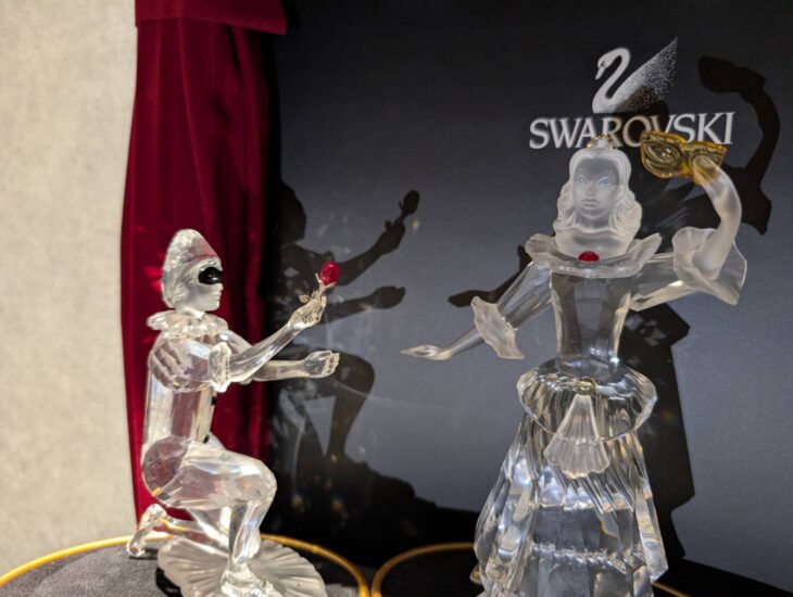 スワロフスキー 『マスカレード』 ｜骨董品買取 緑和堂