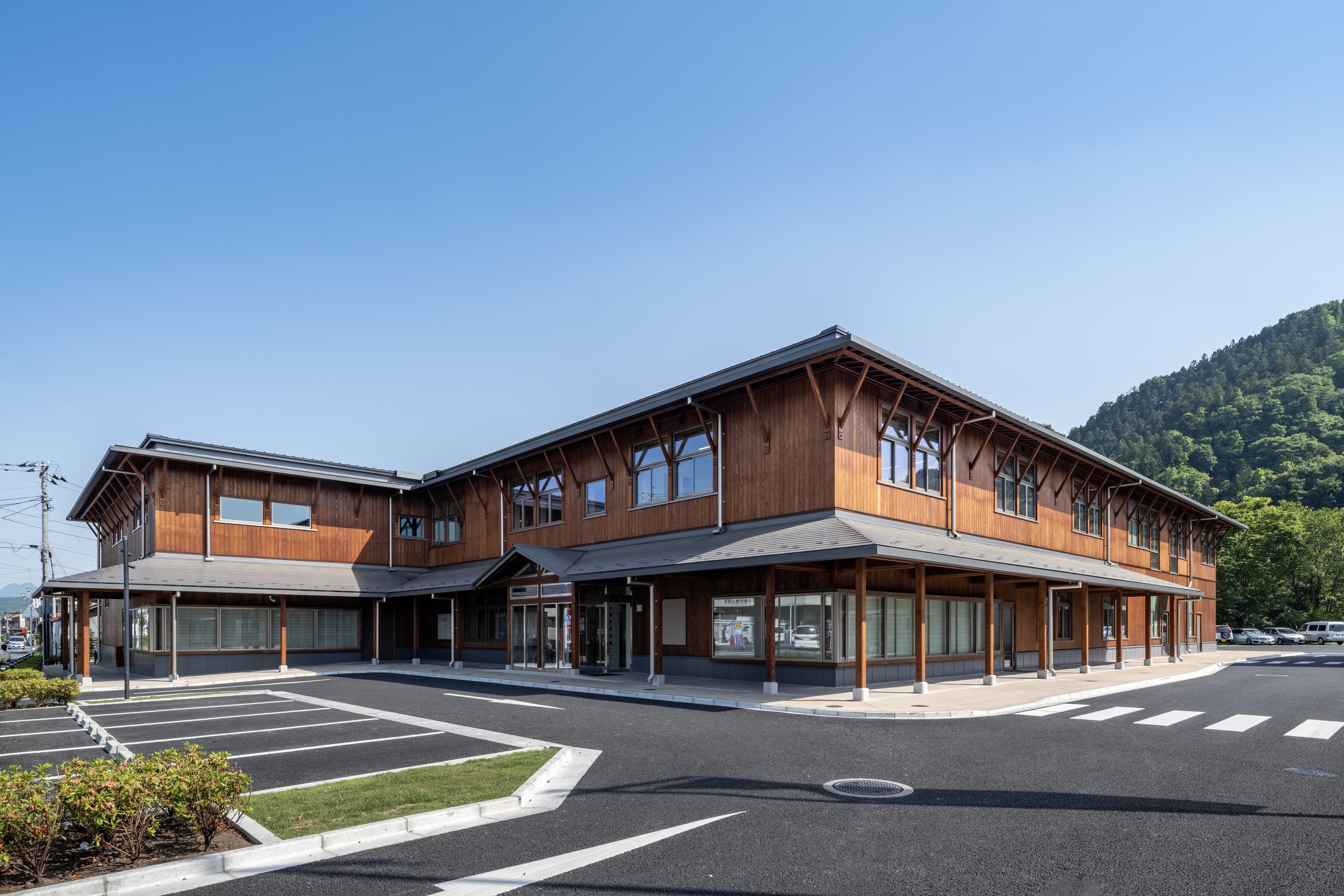 ウッドデザイン賞 受賞作品データベース | 小鹿野町役場新庁舎 2023年