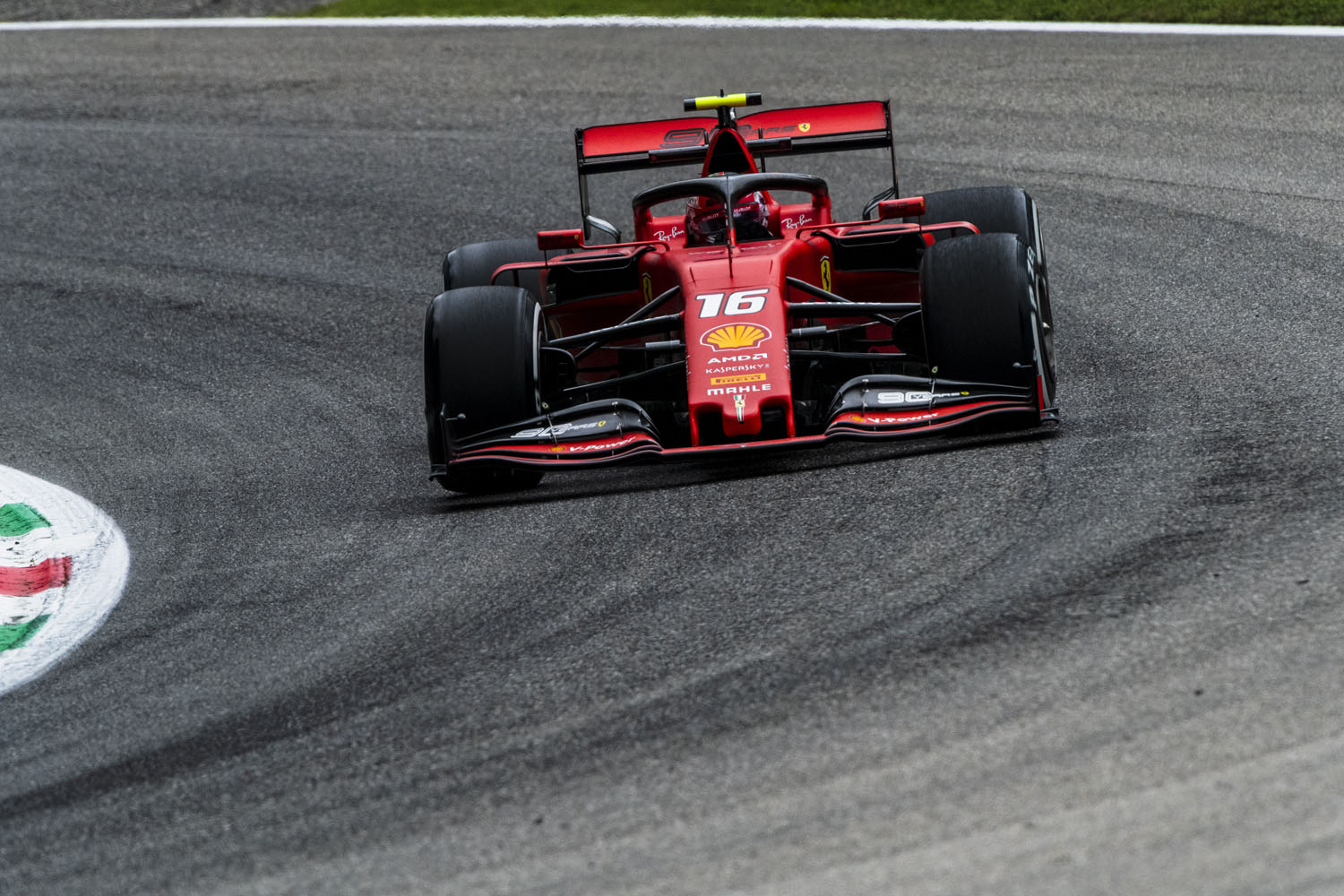 F1 2019 速報】第14戦イタリアGP、ルクレールがフェラーリの地元で2戦