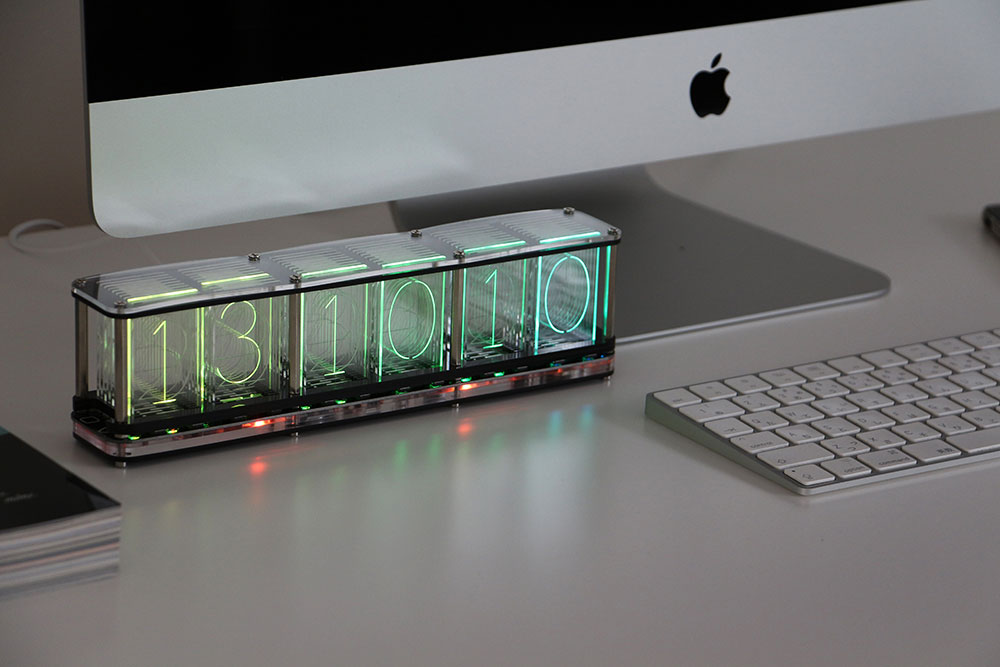 RGB Tube Clock チューブクロック / Uncommon Carry / DETAIL