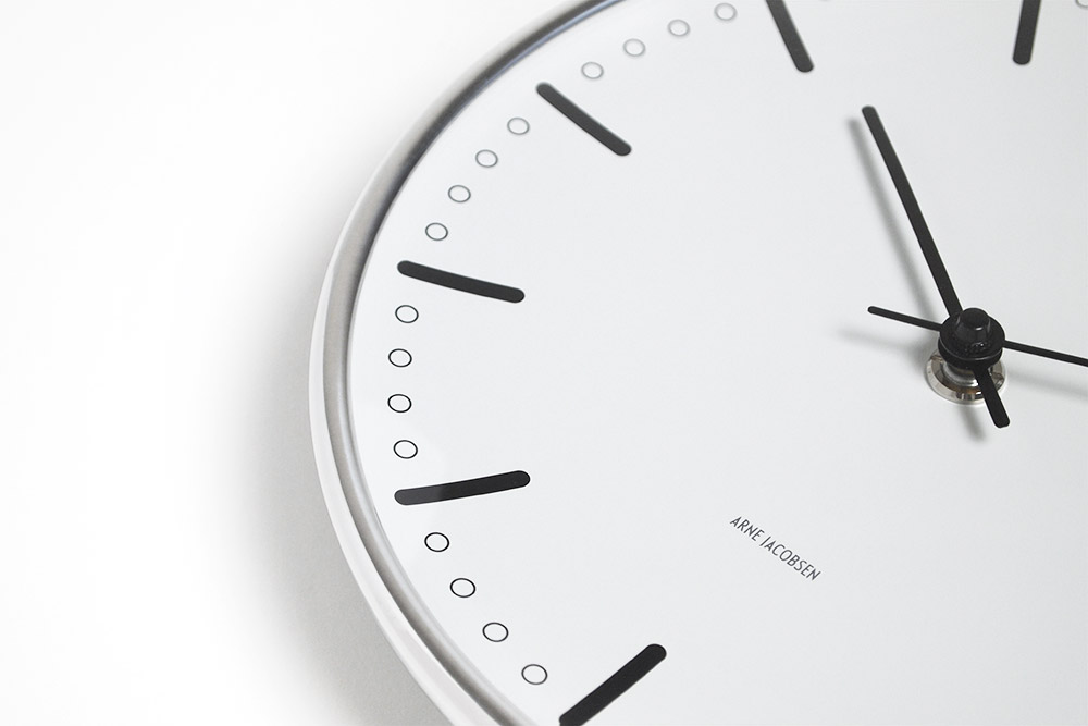 CITYHALL シティホール / Arne Jacobsen アルネヤコブセン