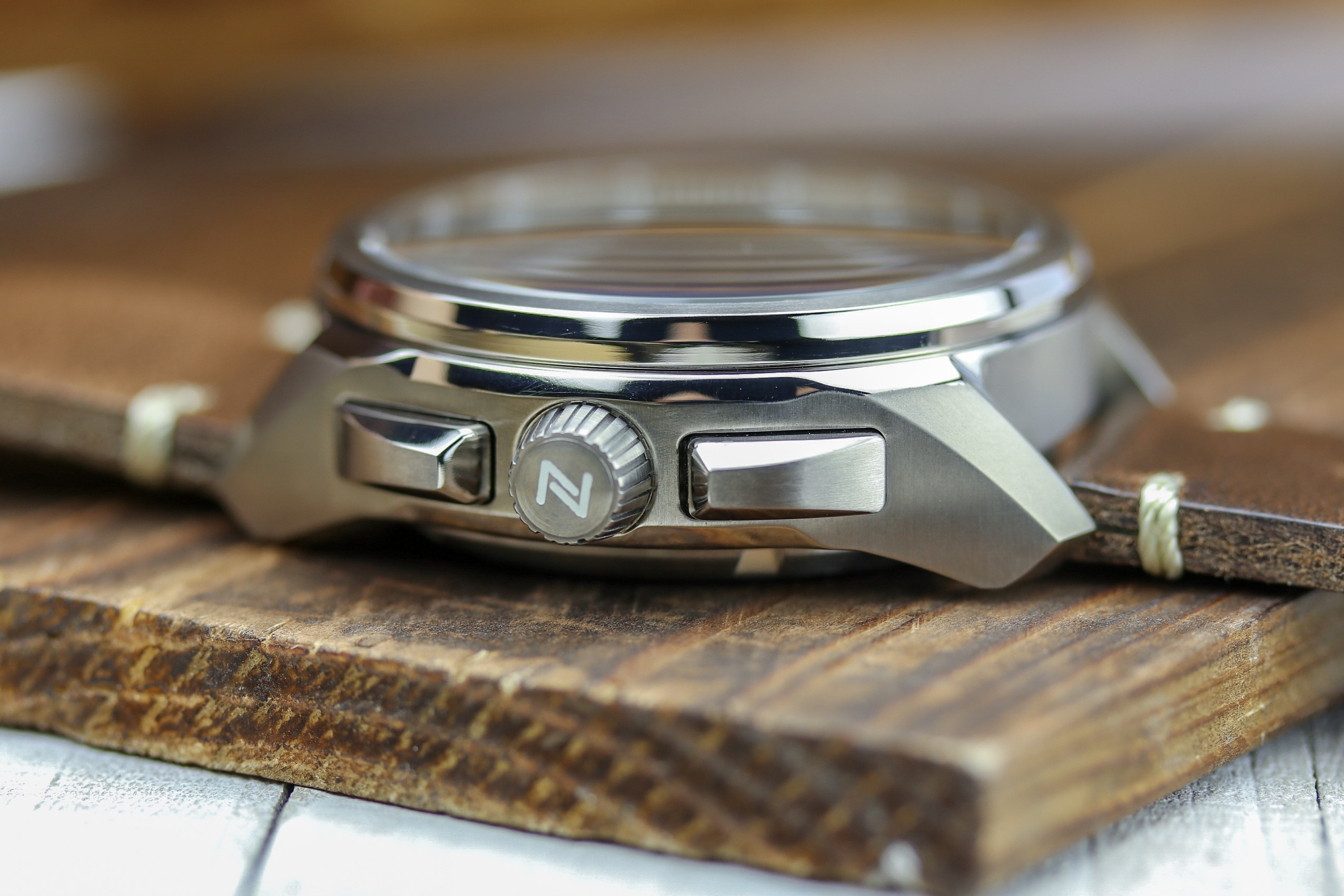 Zelos ZX Chronograph | Hands-on Review – WatchReport.com