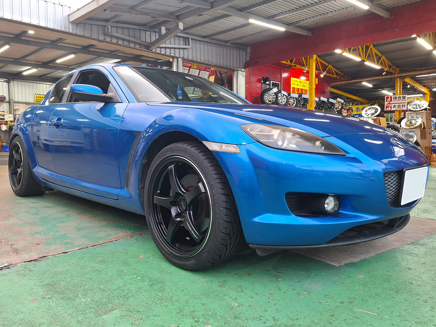 マツダ RX-8 CROSS SPEED CR5 18×8.5J/9.5J KENDA KR20 KAISER 235