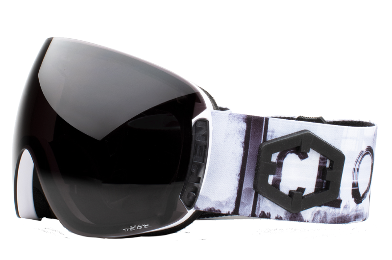 OUT OF ゴーグル | 株式会社エバニュー