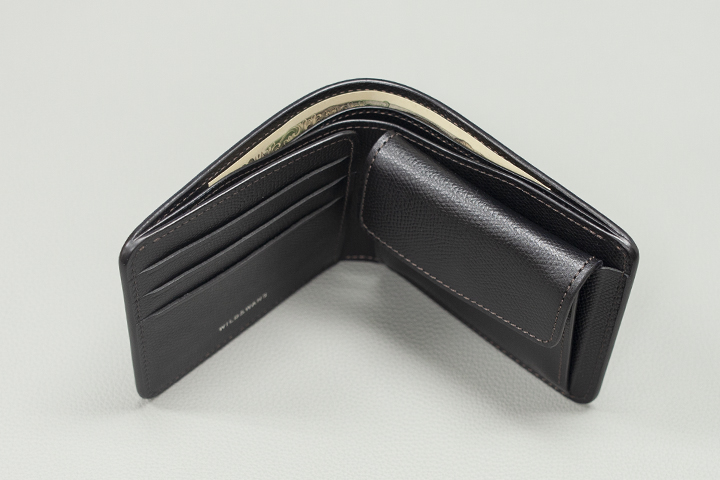 直営店限定・型押しサドルプルアップシリーズ（第一弾）についてのお話