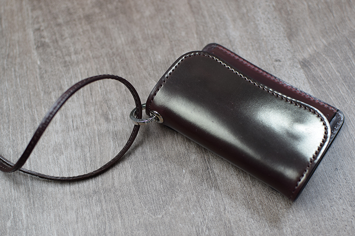 アイレット加工を施した2種類のTONGUE(タング）についてのお話