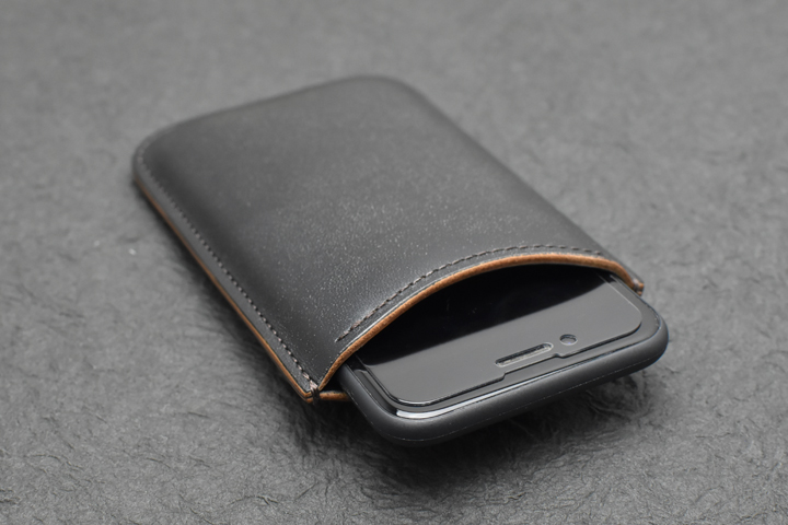 スマートフォンケース・PLYMOUTH（プリマス）についてのお話