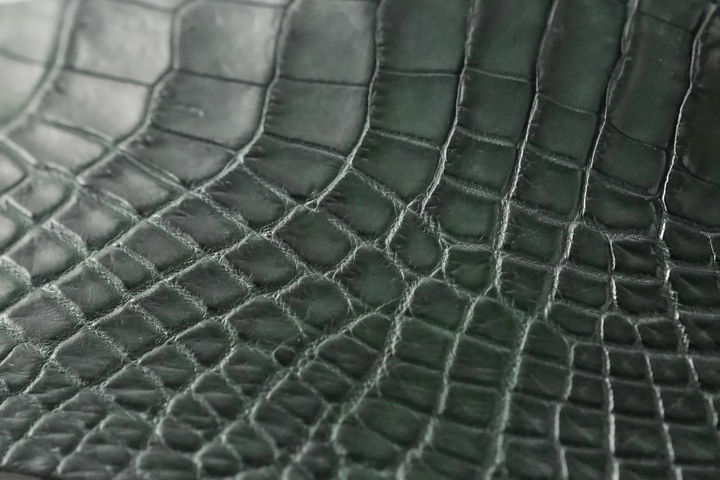 クロコダイル(ダークグリーン)を使用した限定品についてのお話