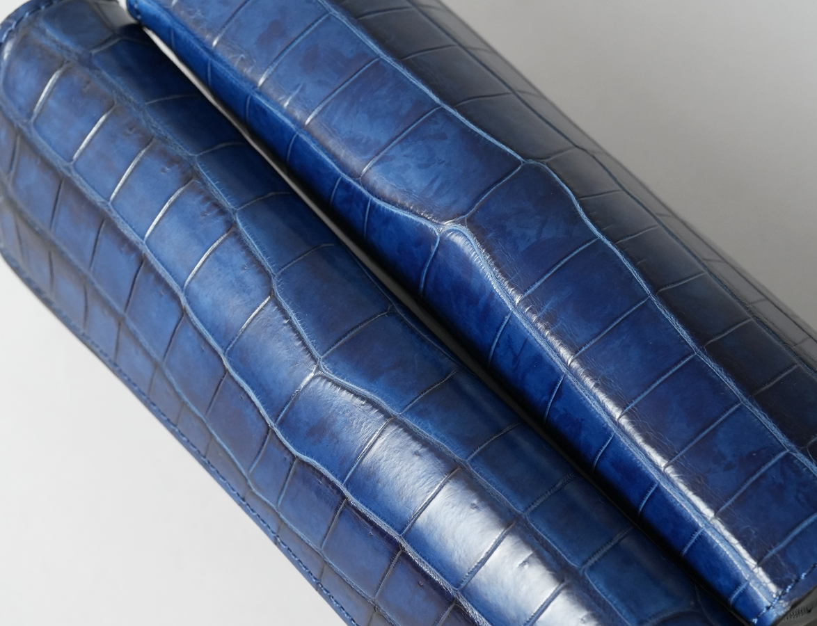 藍染クロコダイルシリーズについてのお話 | WILDSWANS(ワイルド