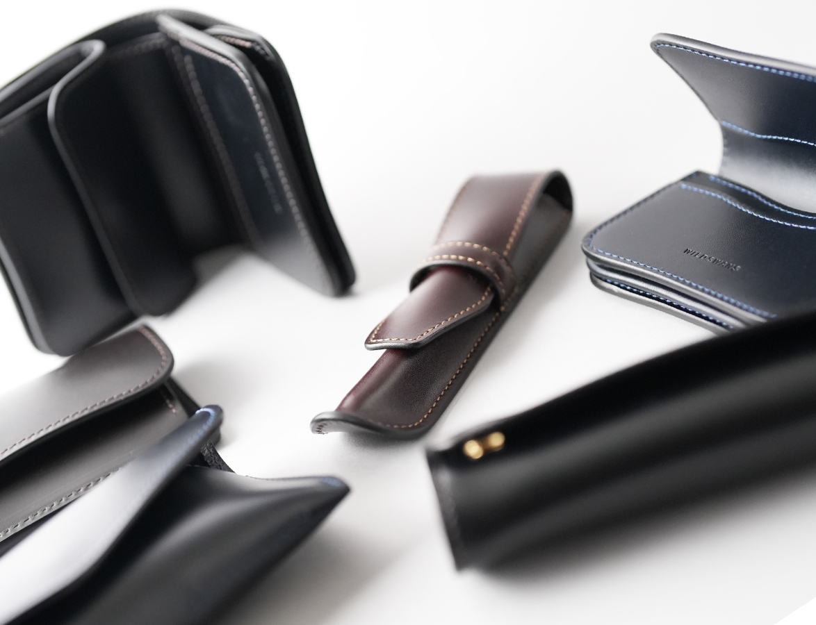 ロイドヴァッシュを使用した革小物シリーズについてのお話 | WILDSWANS