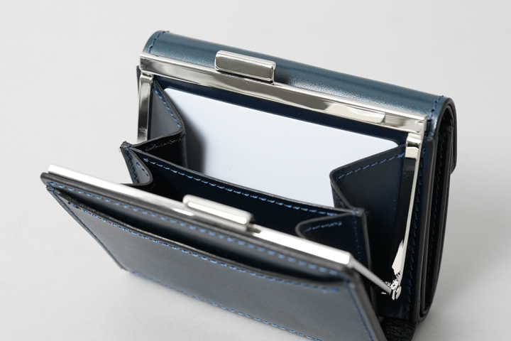 サドルプルアップを使用した がま口付き三つ折り財布・FERMOIRについて