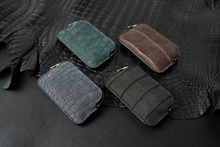 色とりどりのマイクロマルチケース | WILDSWANS(ワイルドスワンズ