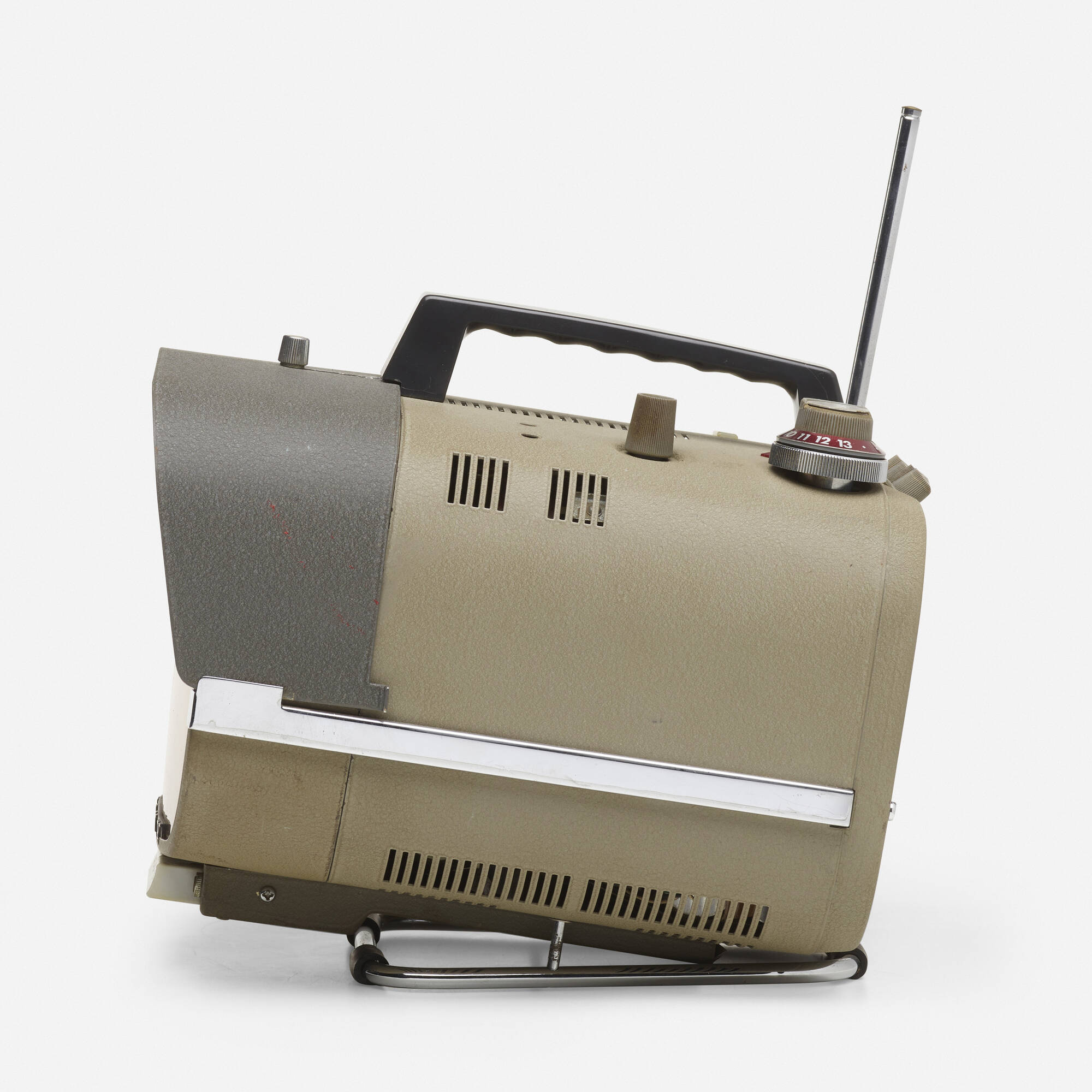 152: SONY, Portable transistor television, model 8-301 W < Art +