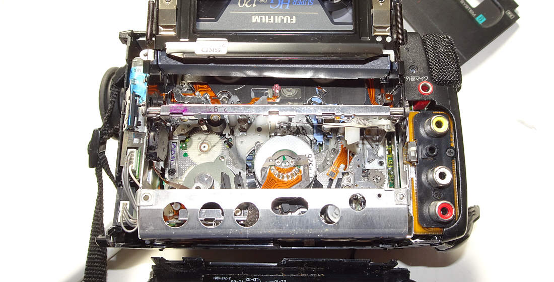 ソニー ハンディカム ビデオテープが取り出せない | ダビングのテクノ