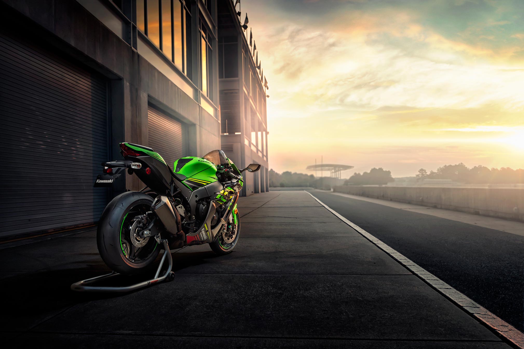 2019 Kawasaki Ninja ZX-10R ABS KRT Guide | Total Motorcycle