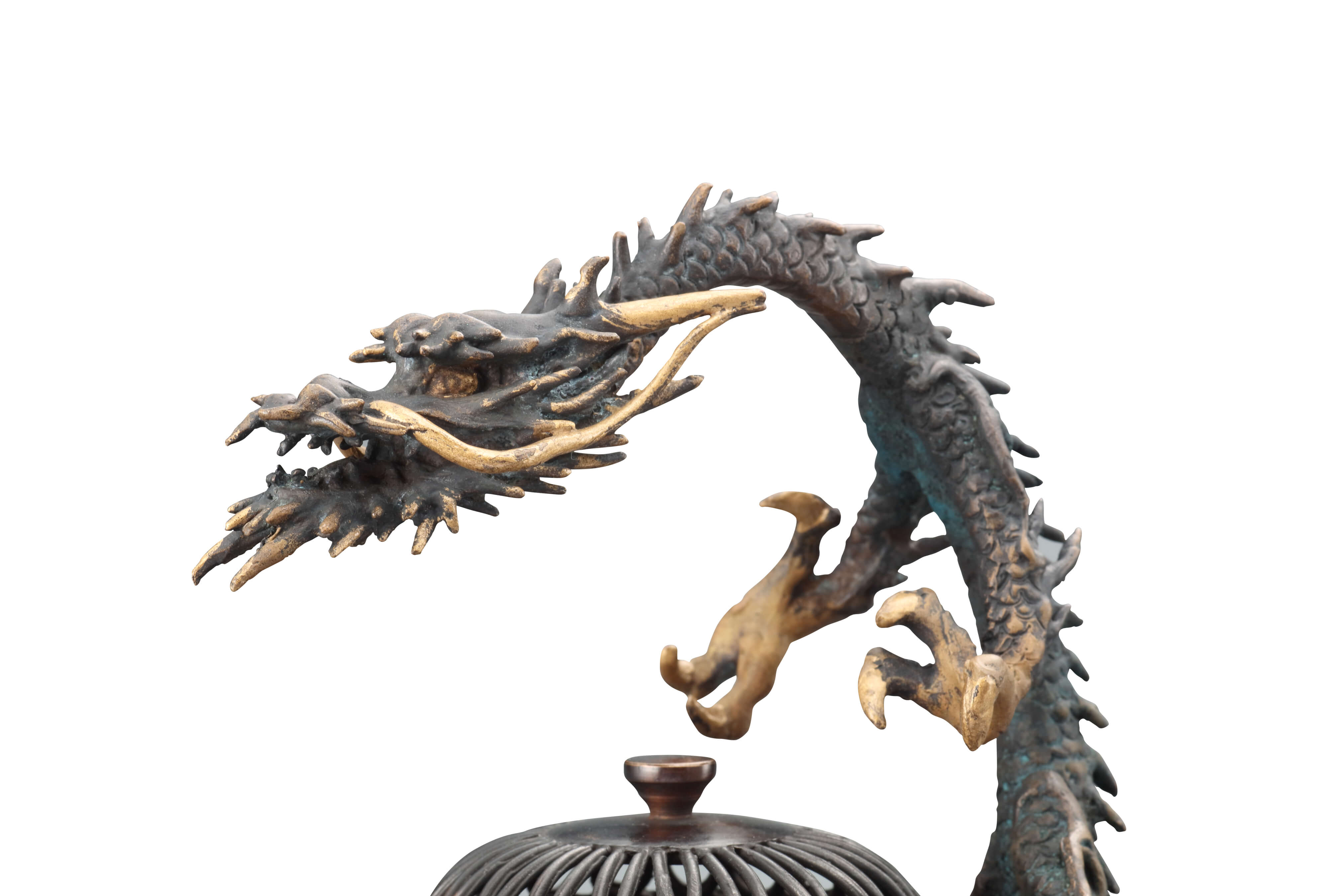 雲龍香炉（錆銅 蝋型 立龍提手 瓔珞雲 細密三足香炉）／ホームメイト