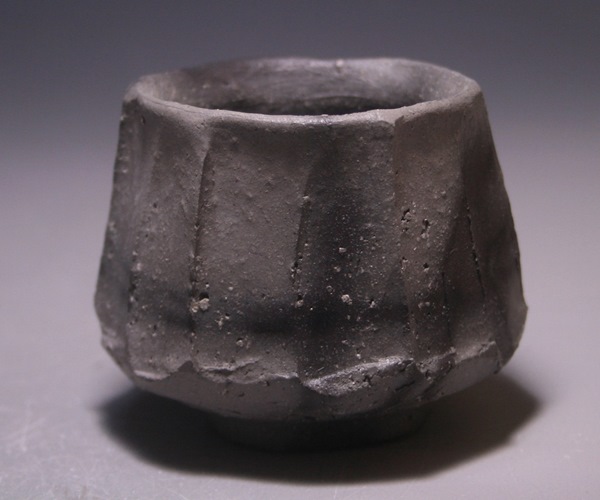 浦上光弘 作 「青備前酒呑」 ～備前焼専門卸小売店 川口陶楽苑～