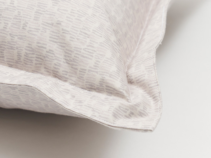 まくらシリーズ：羽根まくら | 東洋羽毛工業株式会社（TUK）