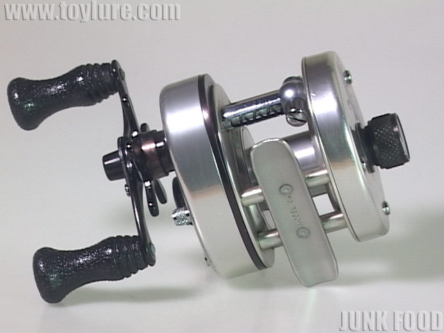 JUNK FOOD item: R-11515 alpha 1982 アルファー1982