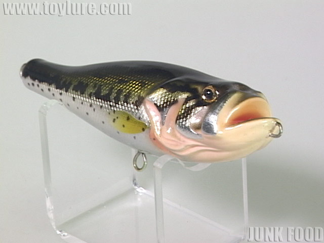 JUNK FOOD item: J-64454 黒鱒 コバス