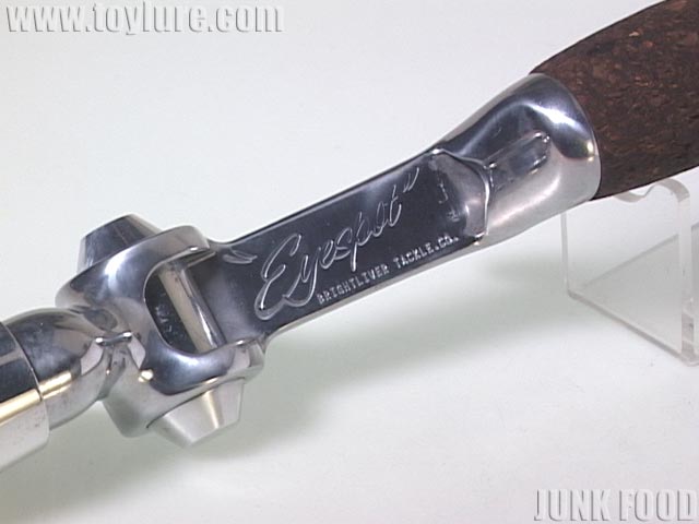 JUNK FOOD item: R-8800 アイスポット ファラオグリップ