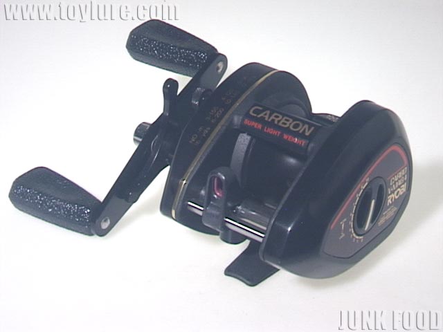 JUNK FOOD item: R-6224 キャスプロ カーボVマグ4