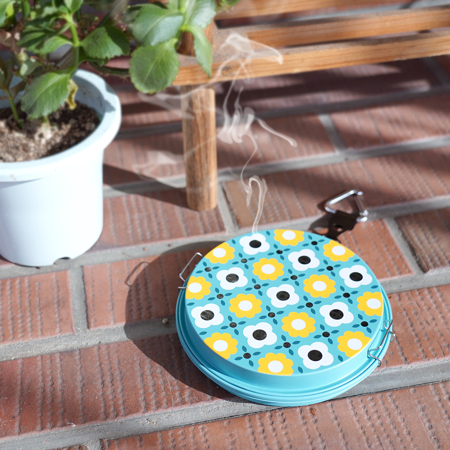 蚊取り線香ホルダー レギュラー｜東洋ケース株式会社