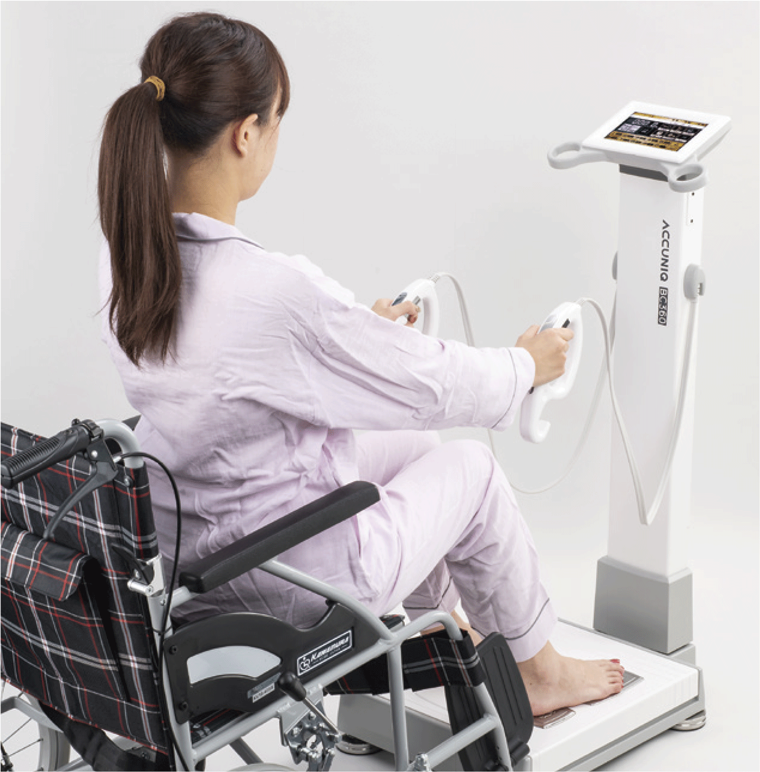 体成分分析器 ACCUNIQ BC360｜スポーツ・ヘルスケア｜企業・研究機関