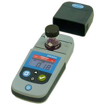 ポケット残留塩素計 DR300 | ポータブル分析計, HACH製品 科学分析機器
