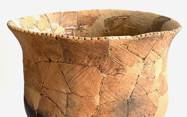 HAKKAKE展示 弥生時代の甕（かめ） 城之古遺跡 – 十日町市博物館