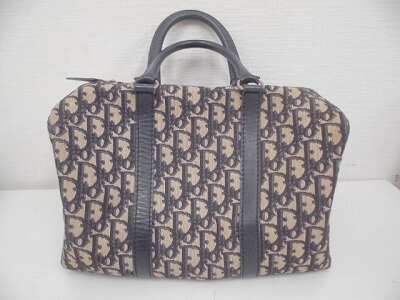 ヴィンテージモデルが注目を集めています！】ディオール トロッター