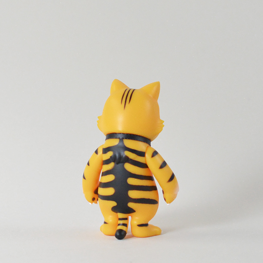 ソフビ製モズクパイセン (タイガー) | 多肉植物・特別な鉢の販売