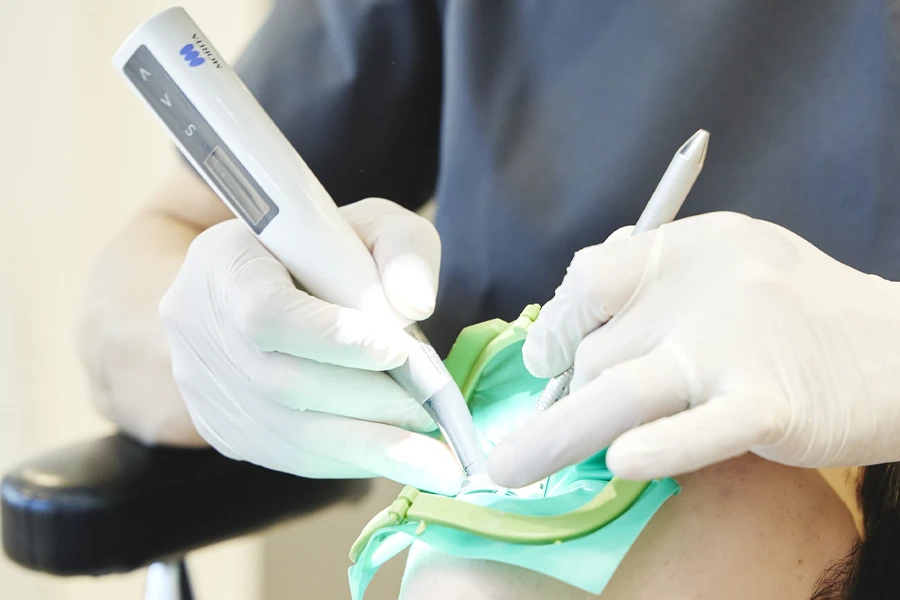 裁断済み】治癒の歯内療法 ENDODONTICS 裁断済み】治癒の歯内療法