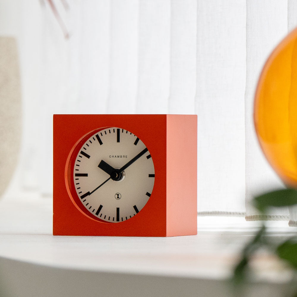CHAMBRE BLOCK DESK CLOCK RED CH-069RD – 東京ウォッチスタイル